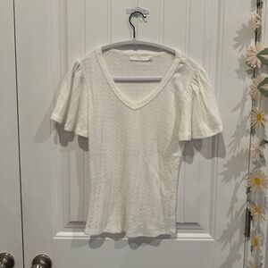LUSH Ivory V-Neck Blouse – Size M